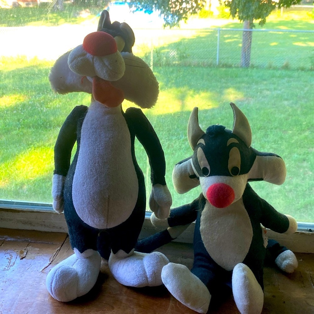 Modern Sylvester and antique Sylvester